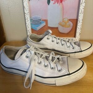Converse All Star Lift Chuck women’s 8, men’s 6